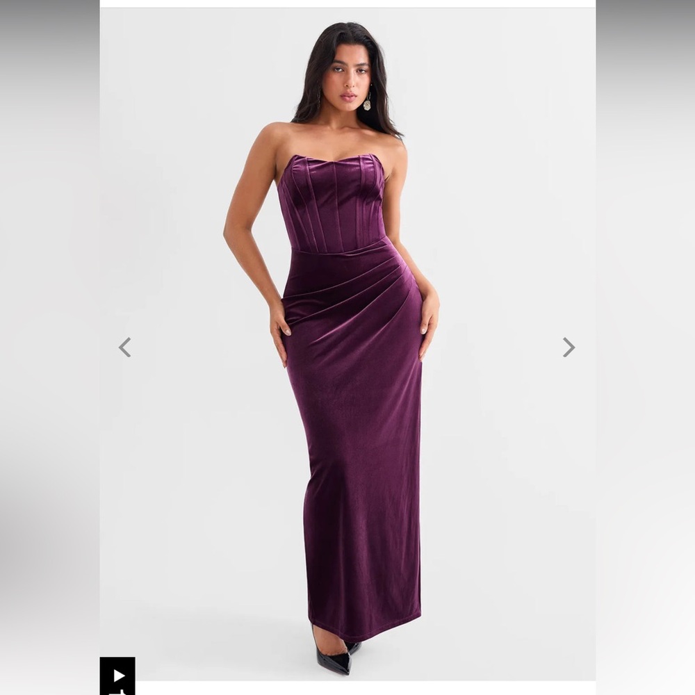Elegant Purple Strapless velvet maxi Dress with shapewear & matching shawl